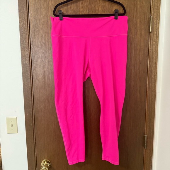 Fabletics Pants - Bright Pink Leggings